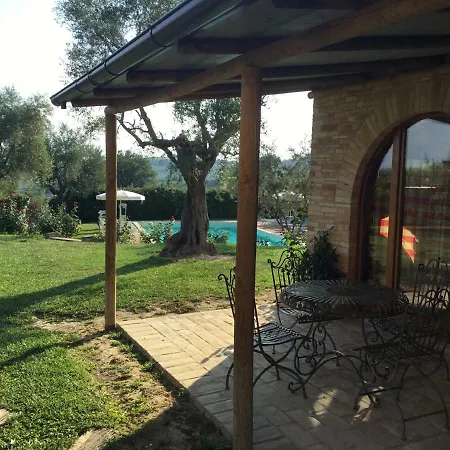 La Degli Ulivi 別荘 *